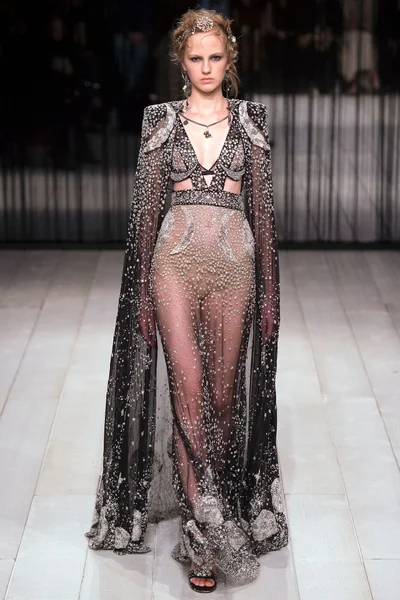 Look 33